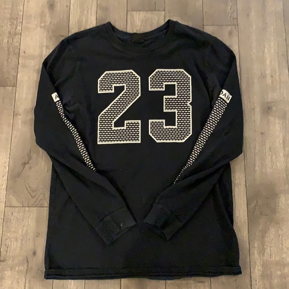 Jordan Other - Air Jordan Men’s #23 Long Sleeve Shirt Size L